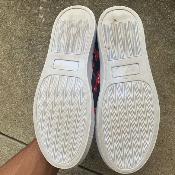 Minnie Mouse Bow Disney Shoes - Picture 3 of 4